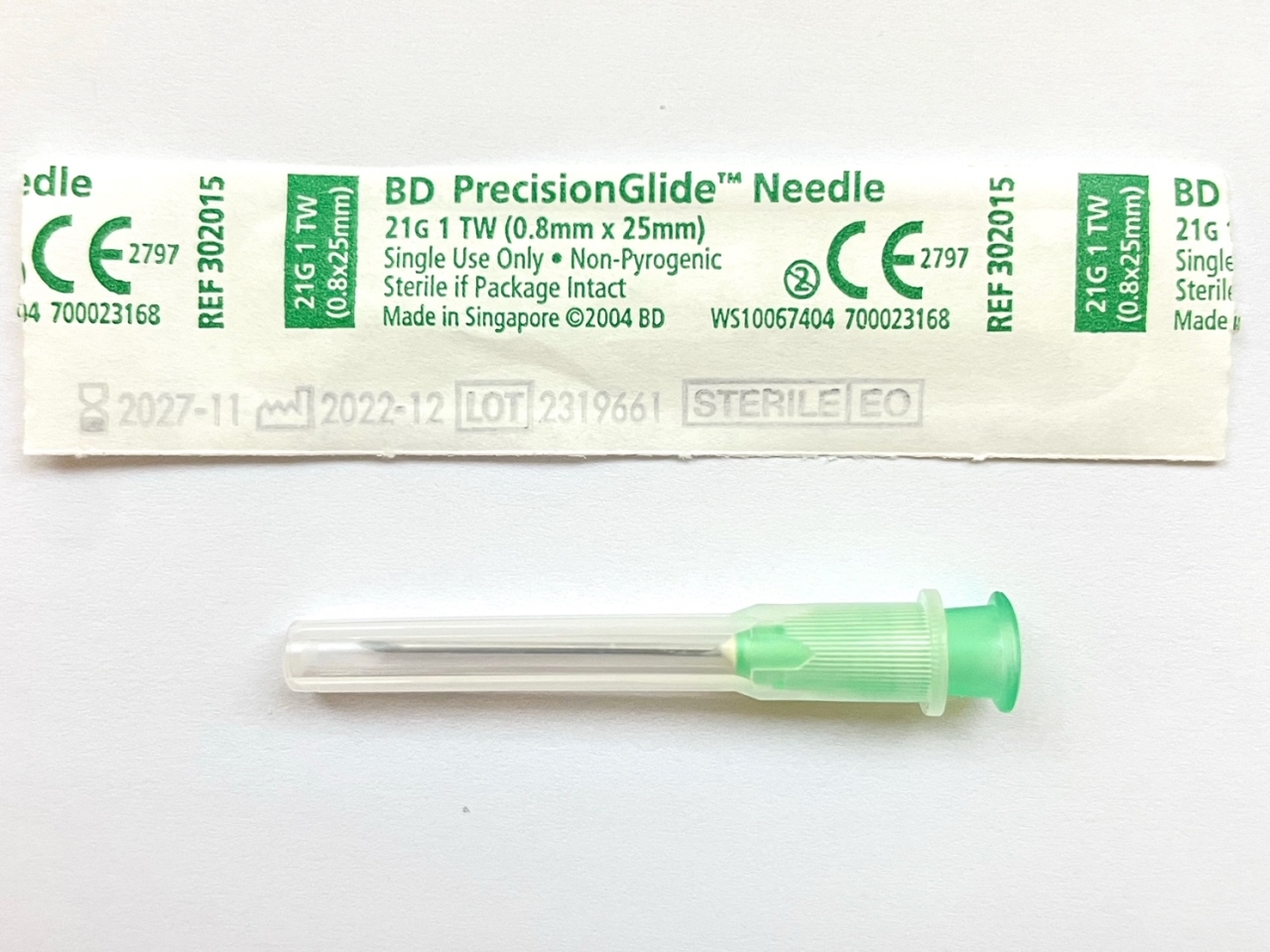 BD 21 gauge x 1 inch needle